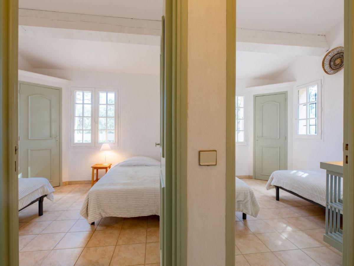 Holiday Home Les Agasses By Interhome Sainte-Maxime Exterior photo