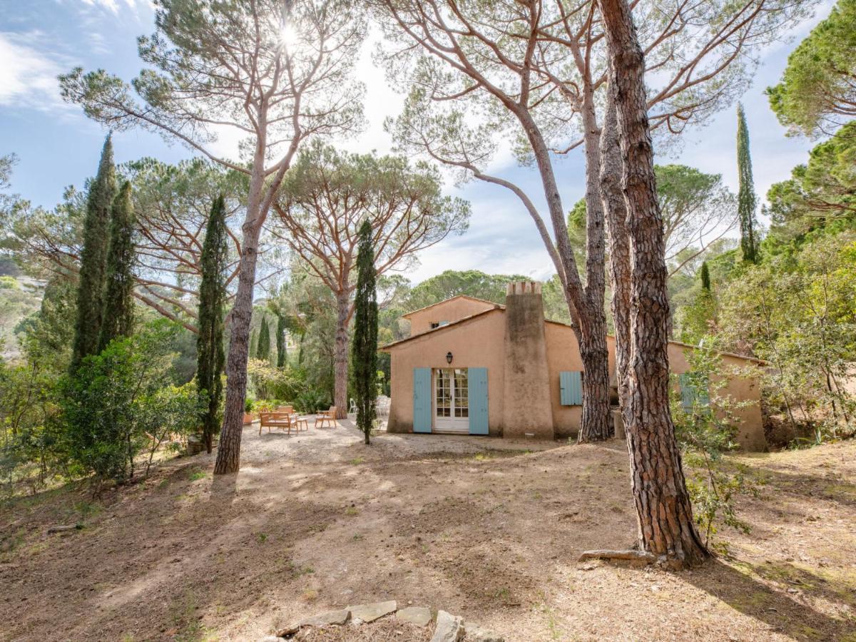 Holiday Home Les Agasses By Interhome Sainte-Maxime Exterior photo