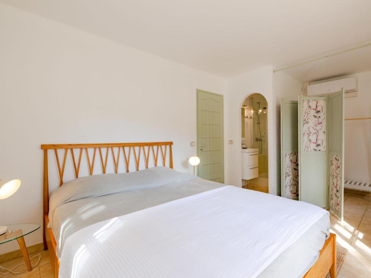 Holiday Home Les Agasses By Interhome Sainte-Maxime Exterior photo
