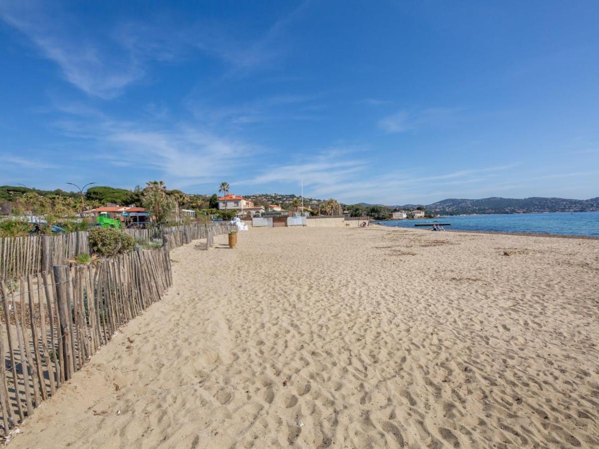 Holiday Home Les Agasses By Interhome Sainte-Maxime Exterior photo